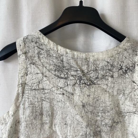 Eleven Stitch Design Marble Tank Top XS Gray White Sleeveless Made in USA - Picture 8 of 11